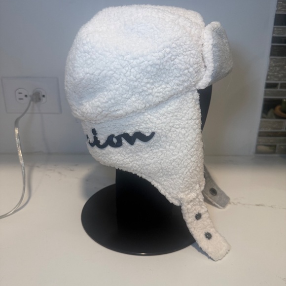 Beige and Grey Champion Logo Reversible Trapper Hat - Picture 5 of 9